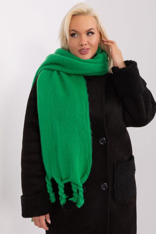 1010387.jpg Shawl model 190574 AT
