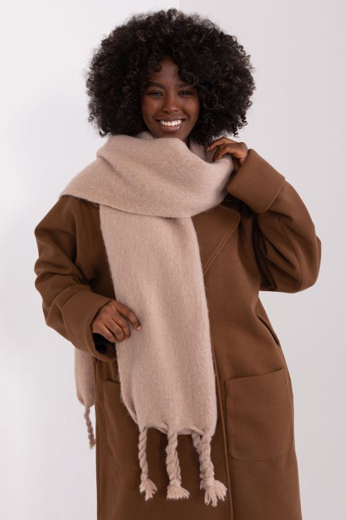 1010403.jpg Shawl model 190578 AT