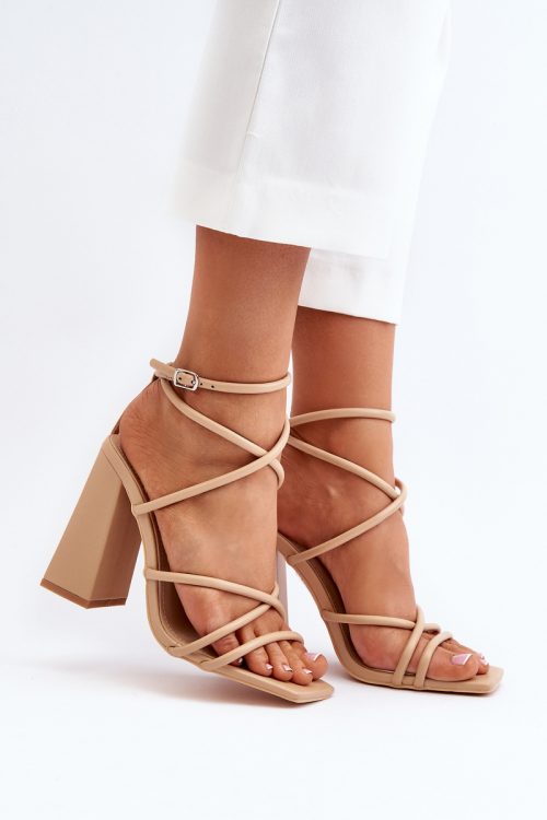1020425 Heel sandals model 193935 Step in style