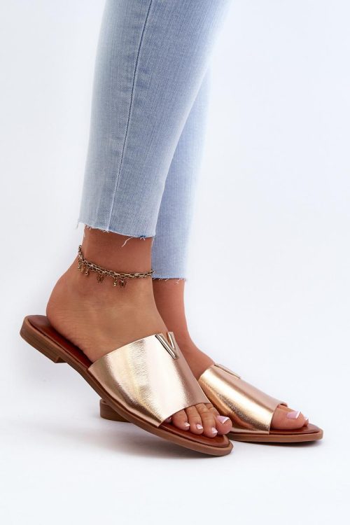 1027920 Flip-flops model 196341 Step in style