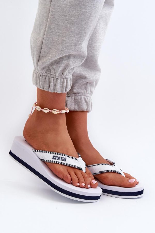 1033389 Japanese flip-flops model 198167 Step in style