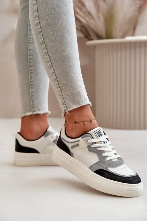 1038209 Sport Shoes model 199881 Step in style