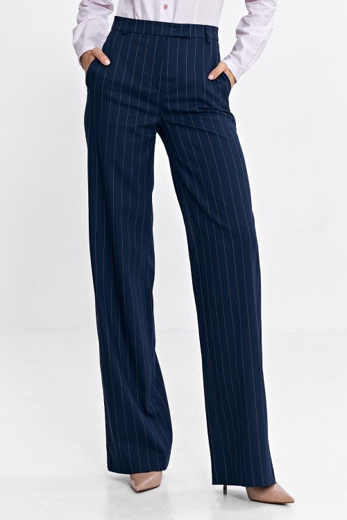 1039573 Trousers model 200390 Nife