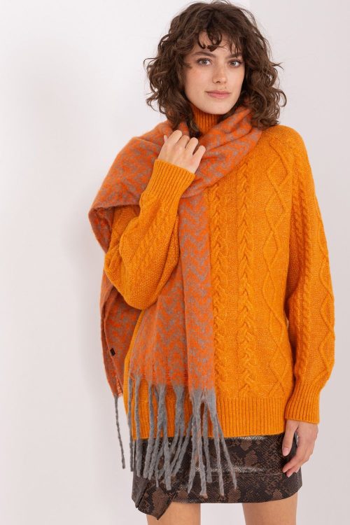 1055880.jpg Shawl model 205973 AT