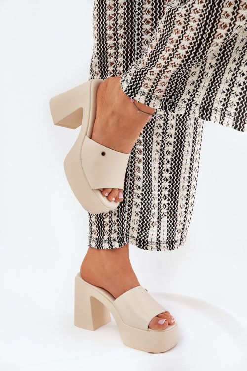 1068423 Heeled sandals model 209943 Step in style