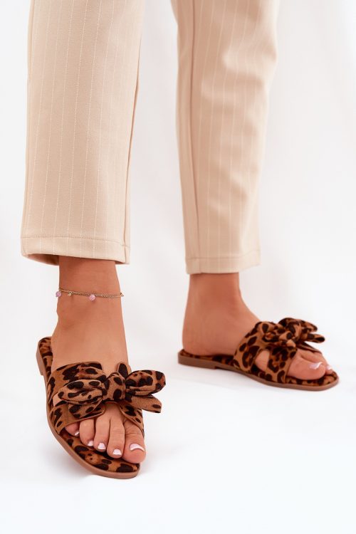 1071438 Flip-flops model 210795 Step in style