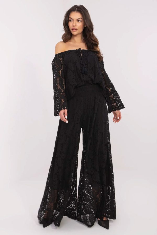 Lace pants model 211435 Italy Moda