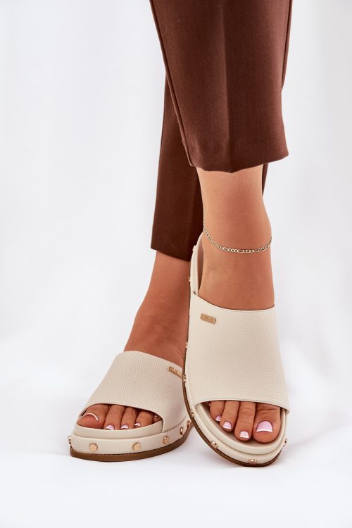 1074102 Platform sandals model 211688 Step in style