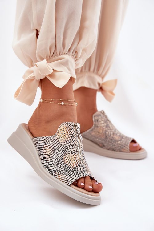 1074894 Buskin model 211956 Step in style