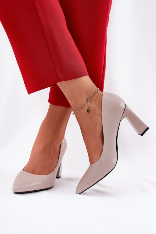 1074987 Block heel pumps model 211987 Step in style