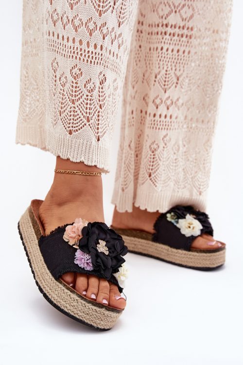 1080718 Flip-flops model 213946 Step in style