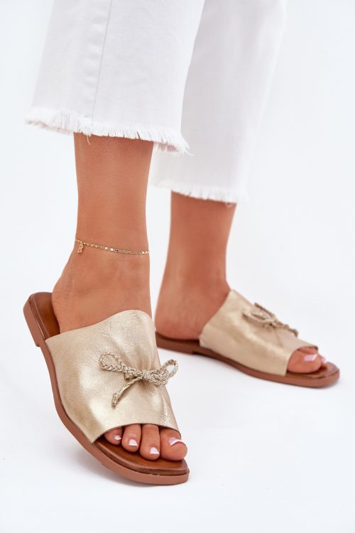1082161 Flip-flops model 214380 Step in style