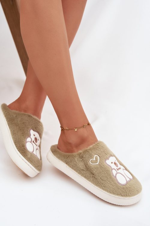 1104161 Slippers model 221494 Step in style
