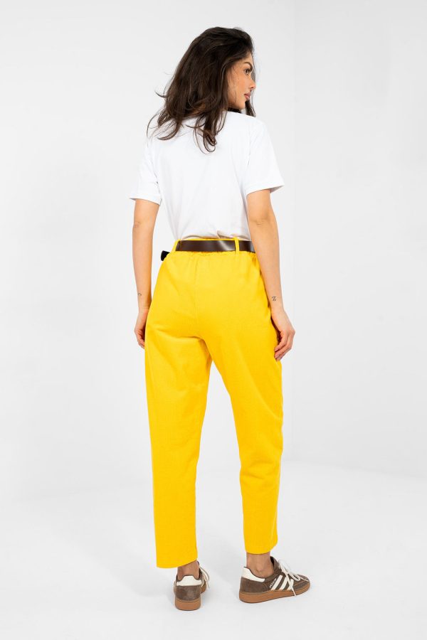 corduroy trousers model 224052 Italy Moda