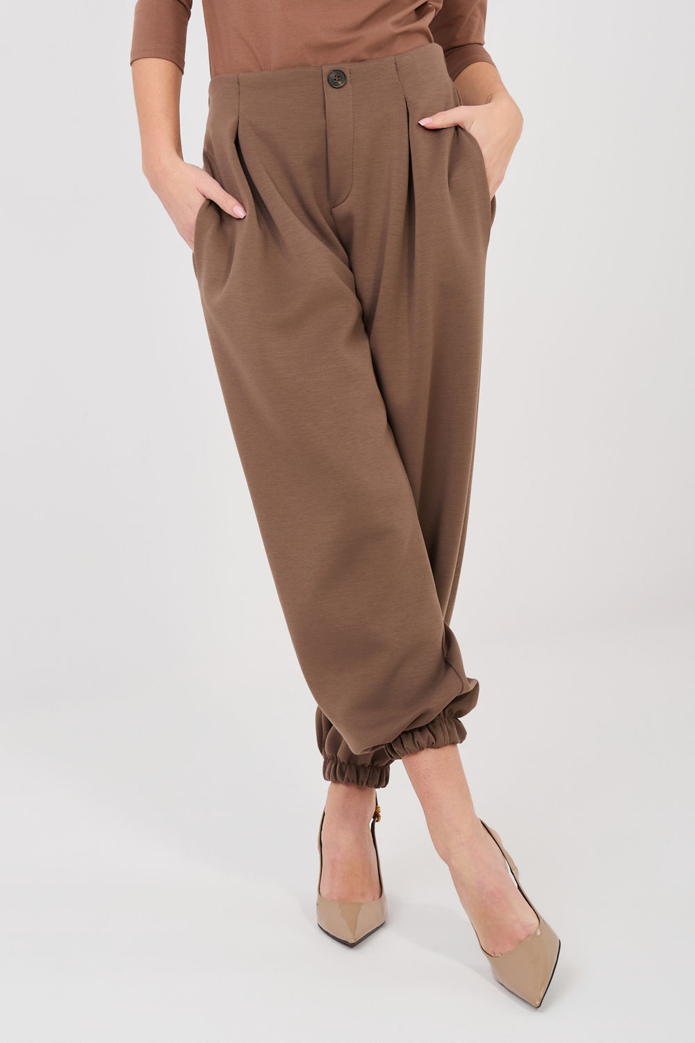 1115426 Tracksuit trousers model 224832 Italy Moda