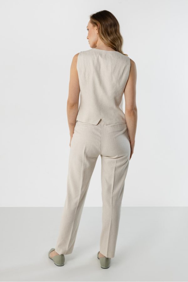 Women trousers model 225298 awama