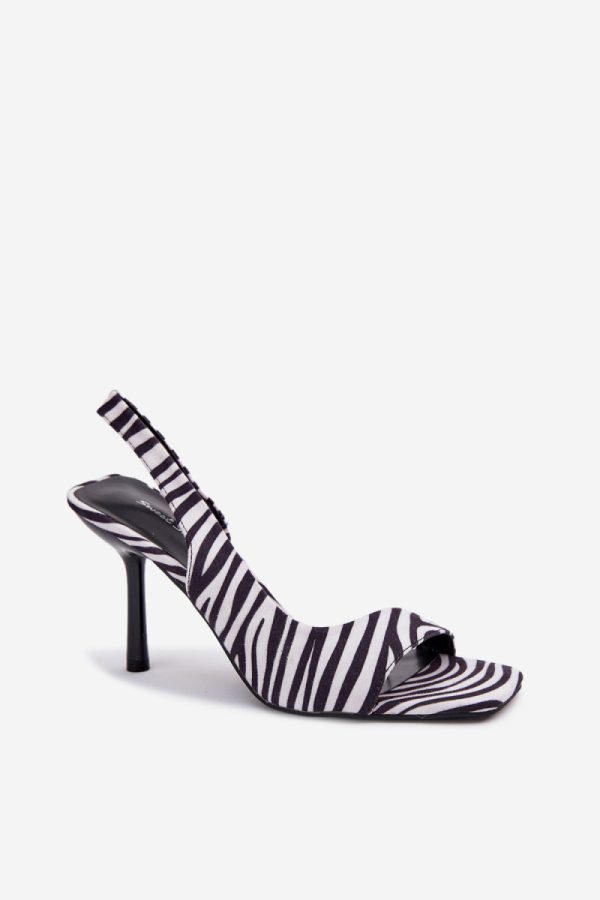 1118022 Heel sandals model 225630 Step in style