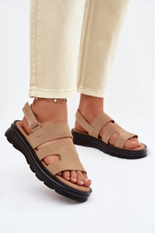 1119085 Sandals model 225949 Step in style