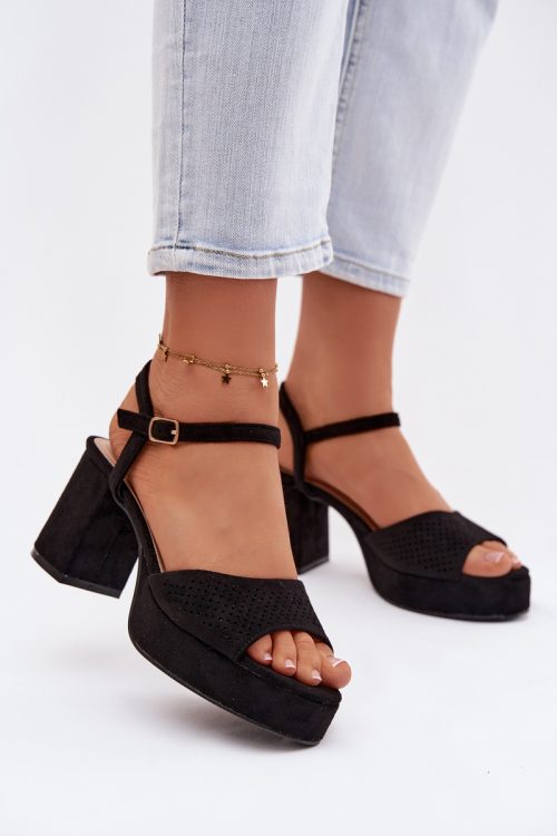 1120252 Heel sandals model 226333 Step in style