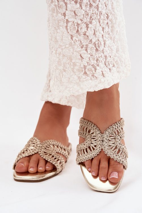 1120314 Flip-flops model 226356 Step in style