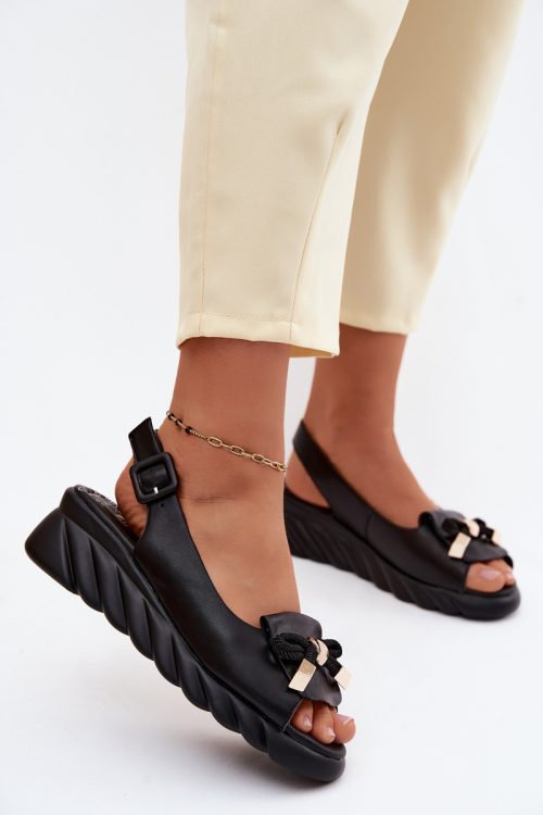 1125218 Buskin model 227906 Step in style