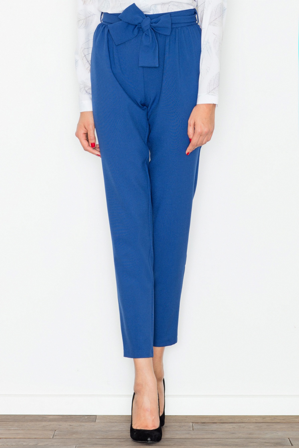 192438 Women trousers model 77116 Figl