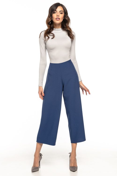 832741 Women trousers model 127883 Tessita