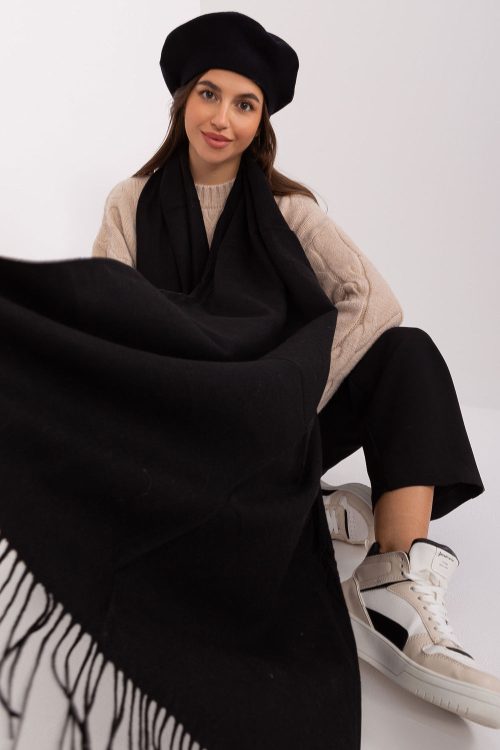 996344.jpg Shawl model 185891 AT