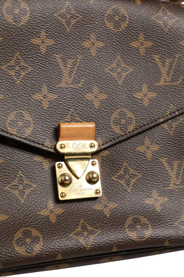 https___brandsgateway-img.s3.fr-par.scw.cloud_10752411 Pochette Métis Monogram